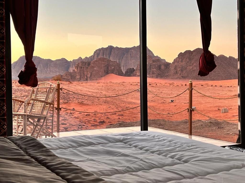 Wadi Rum Sky Tours & Camp Exteriör bild