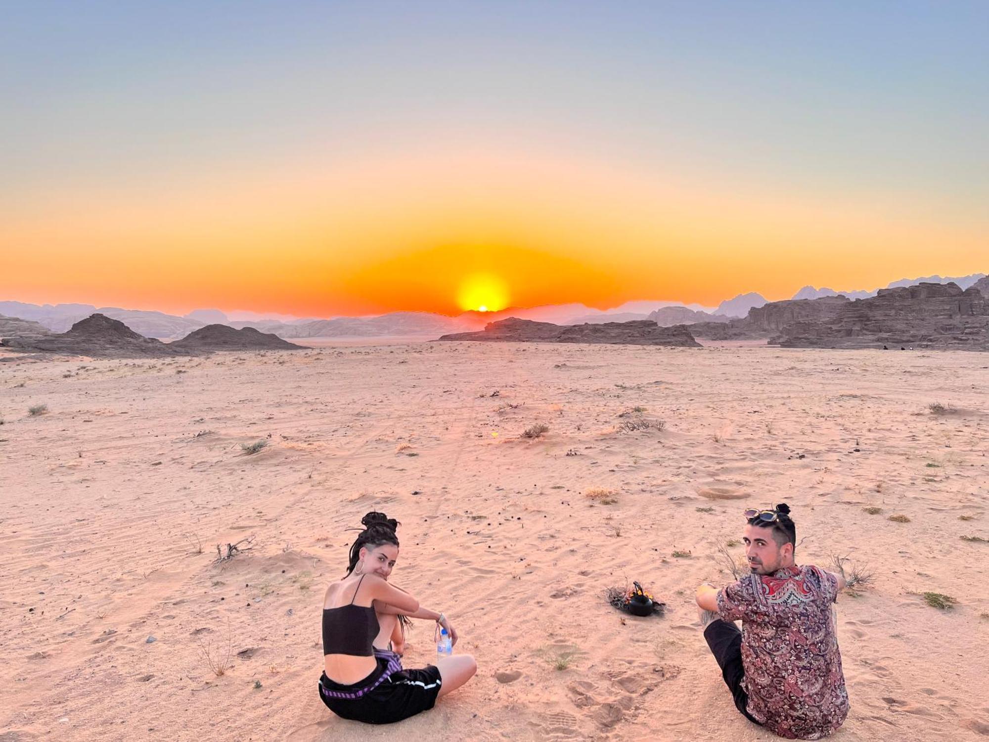 Wadi Rum Sky Tours & Camp Exteriör bild